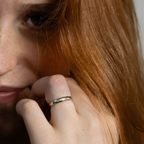 Snubní prsten z bílého zlata - Rock Gold White