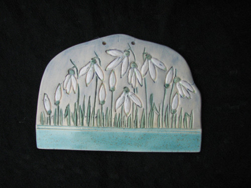 Sněženky - keramický půloblouk 16x11 cm