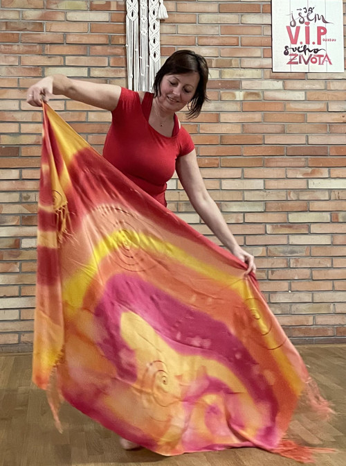 Krepdešín v plamenech - šála 200 x 90