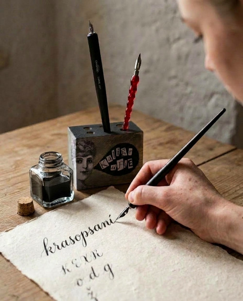 Organizér - kaligrafie