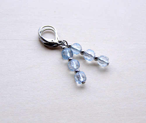 PRAVÝ TOPAZ KRYCHLIČKY 0.5*náušnice s minerálem