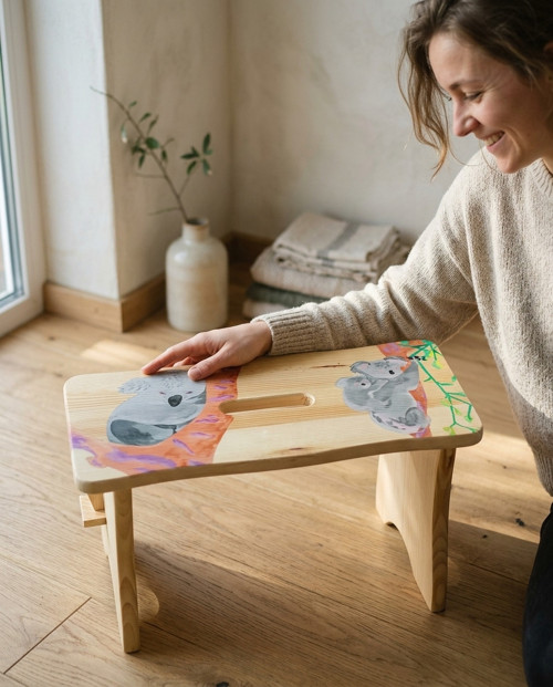 Stolička s koalami od Floydled Art