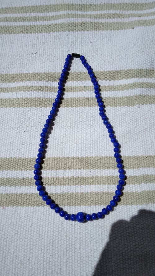 Náhrdelník z vinutek v barvě lapis lazuli