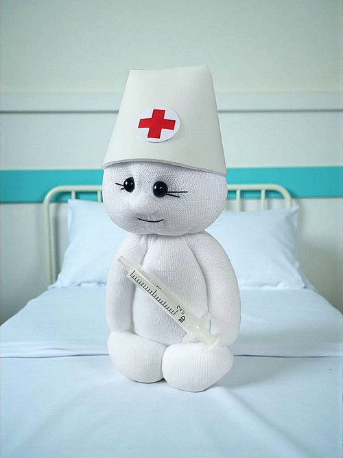 Skříteček pro štěstí (zdravotník). č.2258/CH