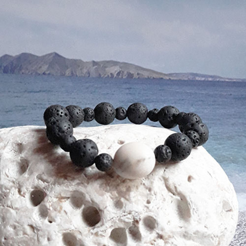 Oblázkový náramek Pebble Lava bubbles — foto 1