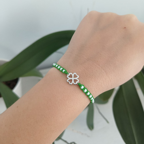 Náramek Green-White Lucky Charm