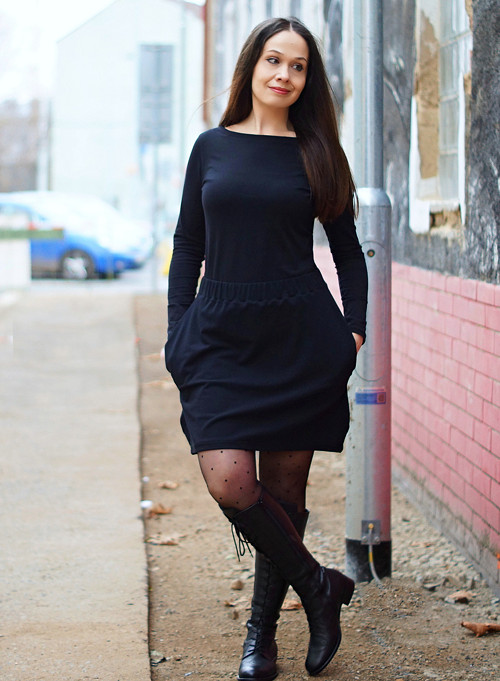 Autorská sukně s kapsami "SIMPLY BLACK" No.3