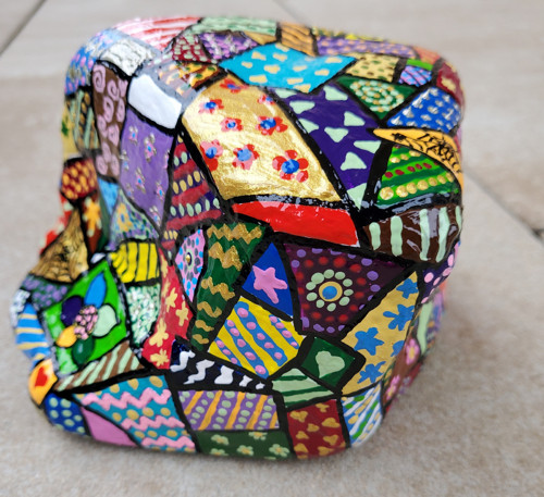 Malovaný kámen "Patchwork"