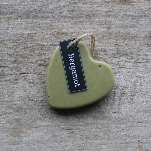 Vánek ve skříni / Závěsné srdce Bergamot
