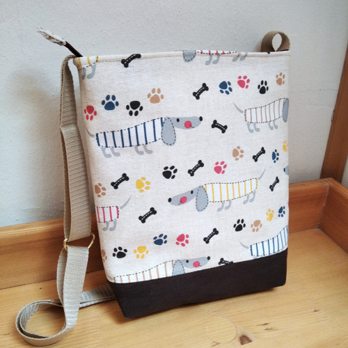 Kabelka pejskové - crossbody