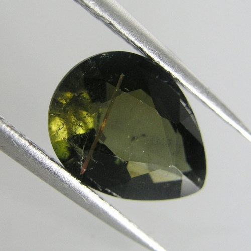 Turmalín, Nigérie, 2,43 ct., 10,7x8,0x4,5 mm