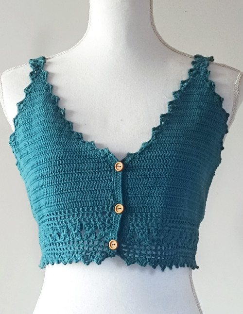 Háčkovaný petrolejový crop top