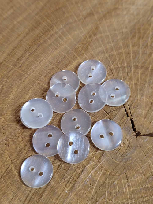 Knoflík bílý lesklý košilový 12 mm barva bílá