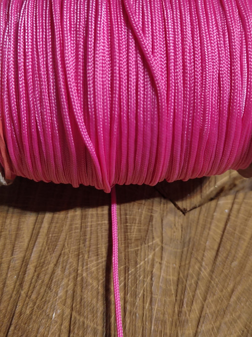 Šňůra k navlékání korálků Ø1,4 mm růžová