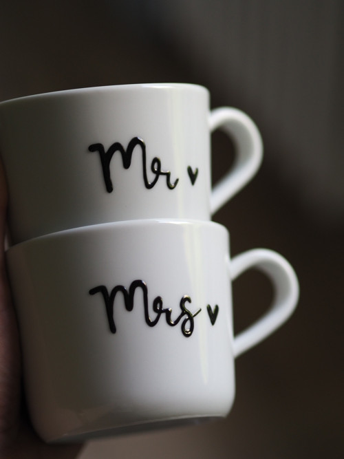 Malované párové hrnečky Mr + Mrs 2ks