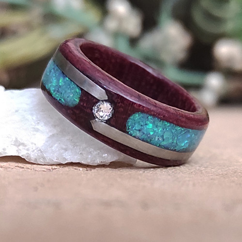Amaranthový prsten s ocelí, opálem a Swarovski — foto 1