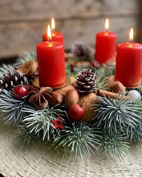 Adventní věnec staročeský se svíčkami 3D jehličí