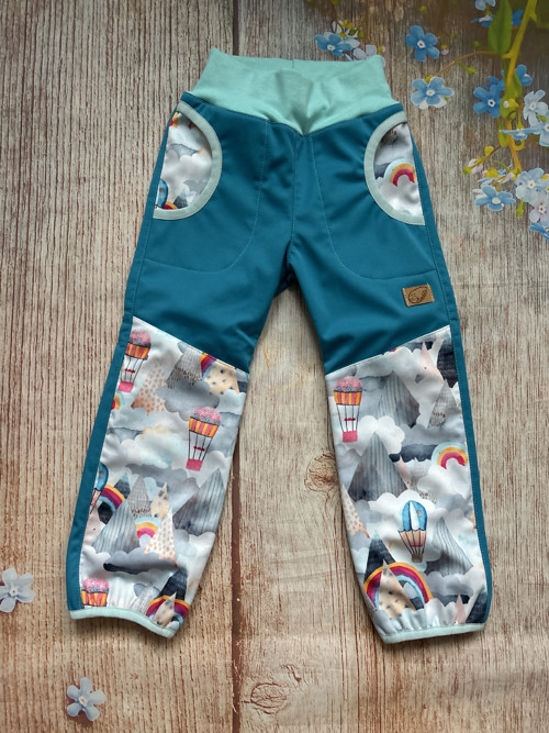Zimní softshellové kalhoty vel.104