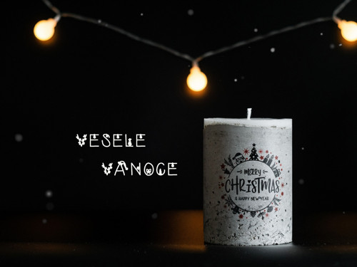 Vánoční svíčka z betonu