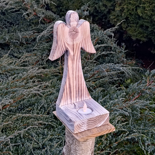 Anděl svícen