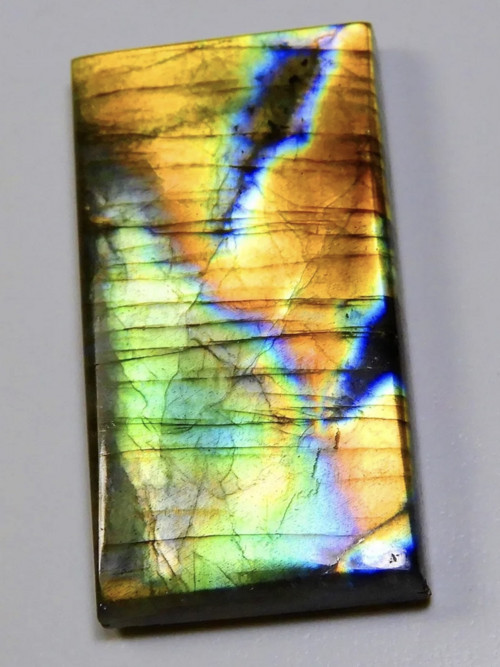LABRADORIT SPEKTROLIT- šperk. drahokam, 52 Ct.