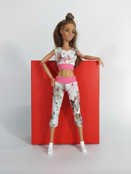 Barbie komplety - legíny + top č-4