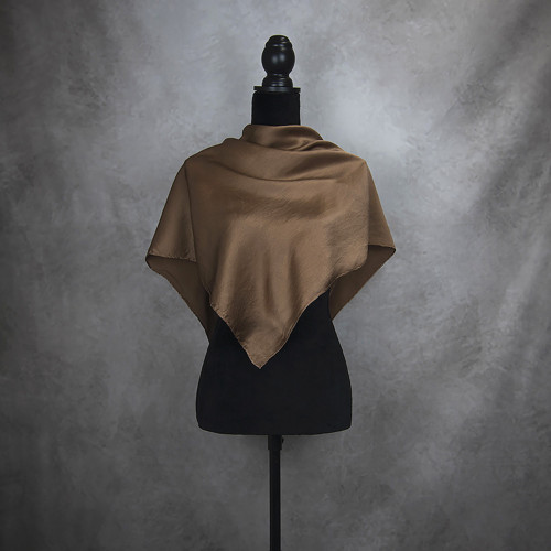 Hodvábna šatka OKROVO-HNEDÁ, 90 x 90cm, Handmade