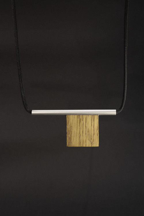 Minimalistický náhrdelník "aluwoody-01"