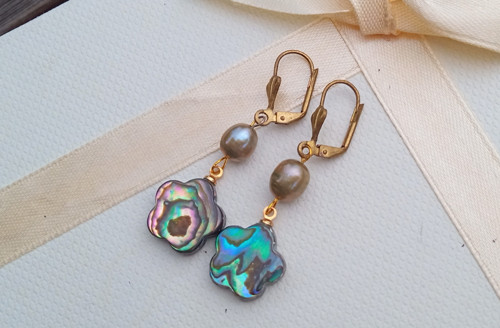 Magické náušnice s abalone perletí a říční perlou