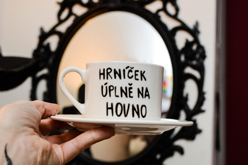 Hrníček úplně na nic
