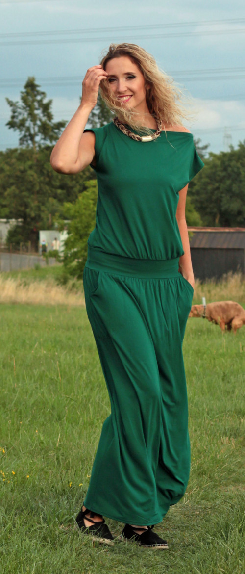 Zelené dlouhé šaty — foto 1