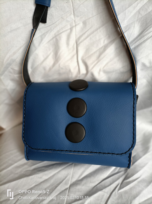 SALLY blue