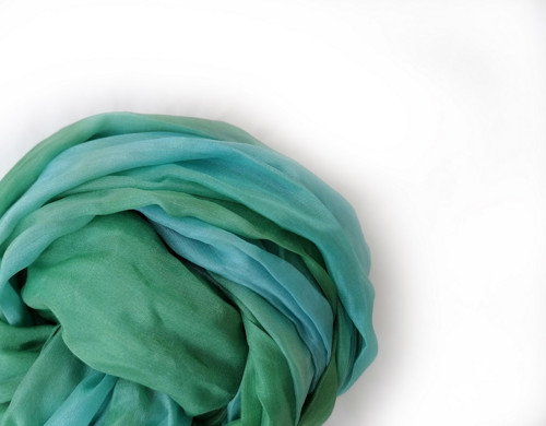 "tyrkys&green" hedvábná šála, pléd 180x90 sklad