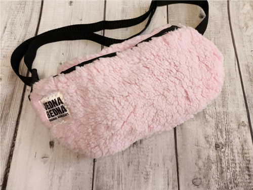 Ledvinka Teddy světle růžová — foto 1