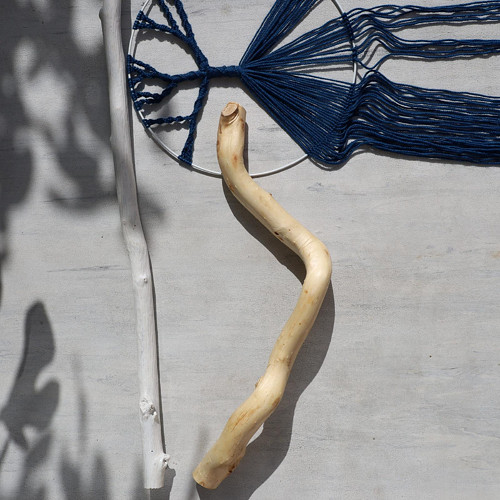 50 cm Silná větev přírodní kroucená pro macramé