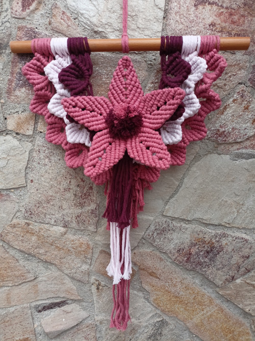 Závěsná dekorace, macramé «Bordó»