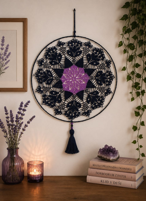 Černofialková mandala 40 cm