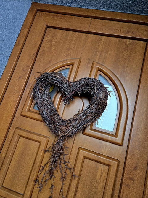 Proutěné přírodní srdíčko — foto 1