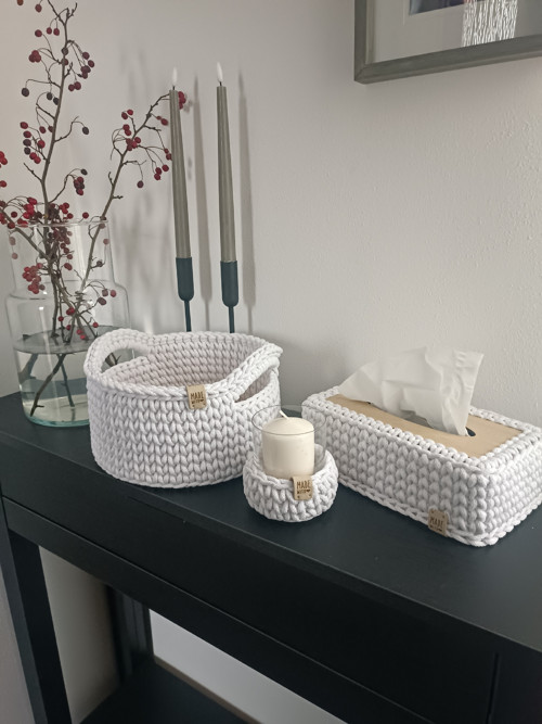 Set Háčkovaný Košík + Obal Na Kapesníky + Svícen