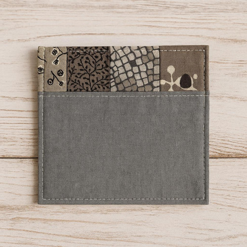 Šitá podkafíčka / prostírání - Šedý patchwork