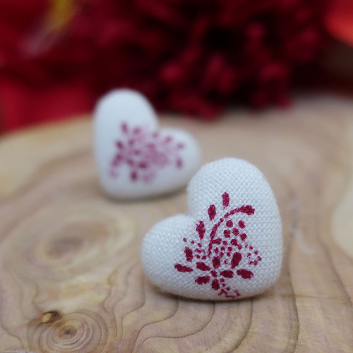 Buttonkové pecky ve tvaru srdce Ornament kvítí