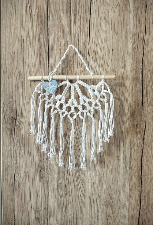 Macramé mandala bílá nevinnost