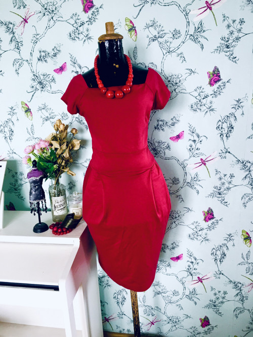 Šaty retro red padesátkové — foto 1
