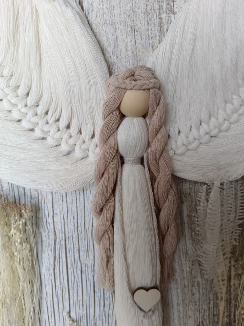 Macramé anděl na kruhu