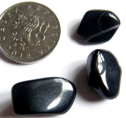 Obsidián černý - tromlované kousky - sada