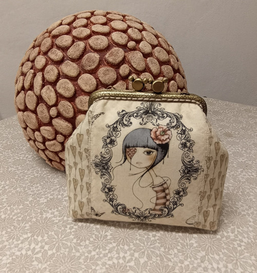 Rámečková taštička — foto 1