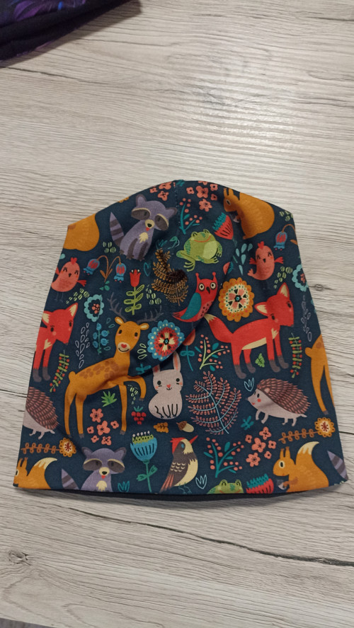 Oboustranná čepiče 50-53cm cca(6+roky)