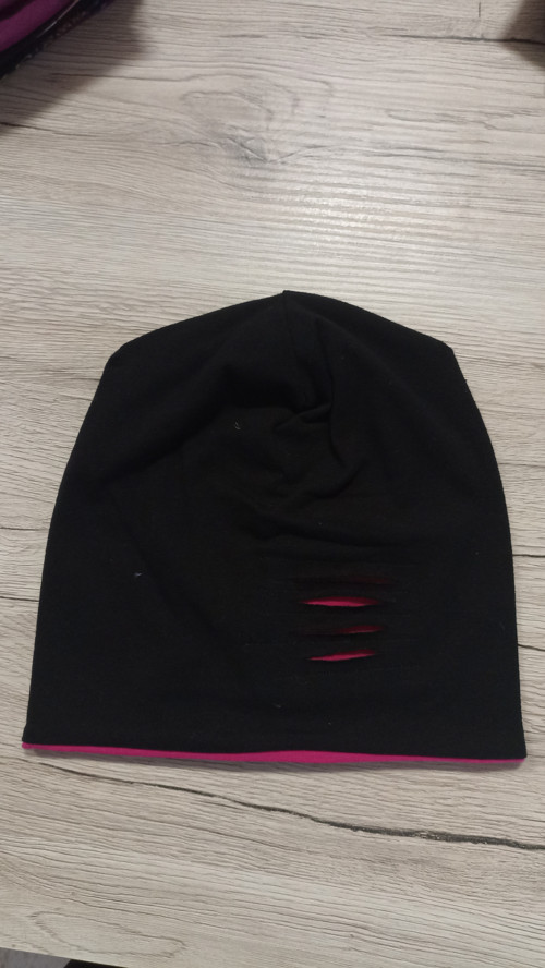 Oboustranná čepiče 50-53cm cca(6+roky)