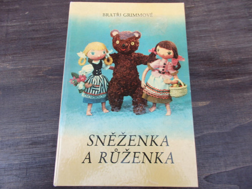 Sněženka a Růženka — foto 1