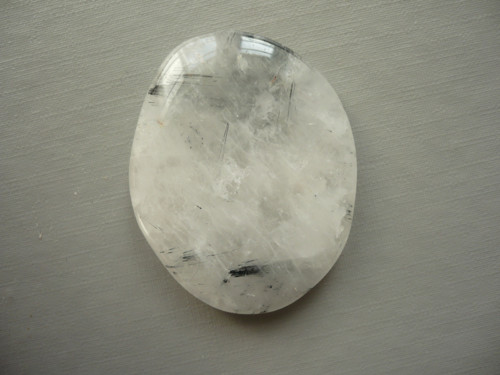 Placka - křišťál s turmalínem 41 mm, č.410w